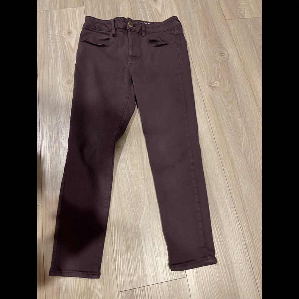 Women’s American Eagle Outfitter jeans